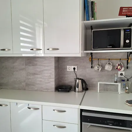 Apartment Marina's Maisonette - 140sqm Central