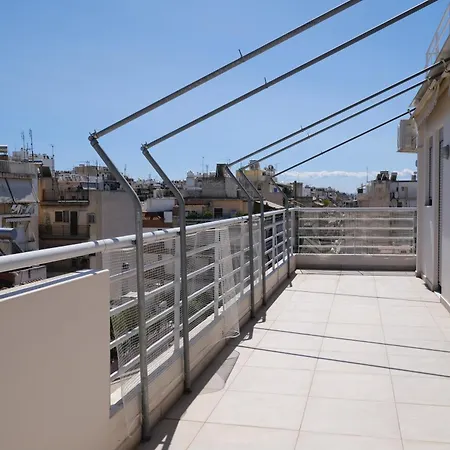 Marina's Maisonette - 140sqm Central Apartment *